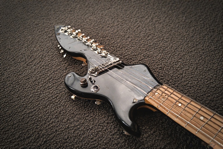 JEM Necks: Higher Frets Are Feel Deeper